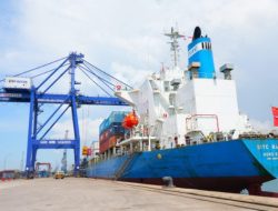 Badan Usaha Pelabuhan BP Batam Catatkan Kinerja Positif dengan Pertumbuhan Volume Kontainer 8 Persen di 2024