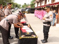 Kapolresta Barelang Pimpin Upacara Serah Terima Jabatan Sejumlah Pejabat Polresta