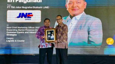 JNE Raih Penghargaan Best Chief Marketing Officer (CMO) Award 2025