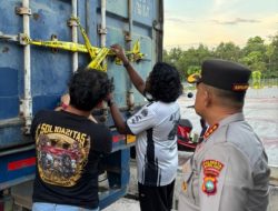 Tim Gabungan Polresta Barelang Gerebek Gudang Penyimpanan Balpres Ilegal di Tanjung Uncang