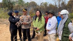 Tinjau Kebakaran Hutan, Ariastuty Imbau Masyarakat Waspadai Setiap Tindakan