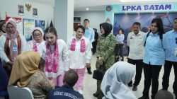 Produk Karya Warga Binaan Rutan Batam Curi Perhatian Ibu Wakil Presiden